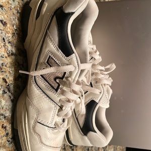 NEW BALANCE 550 CREAM BLACK SIZE 8